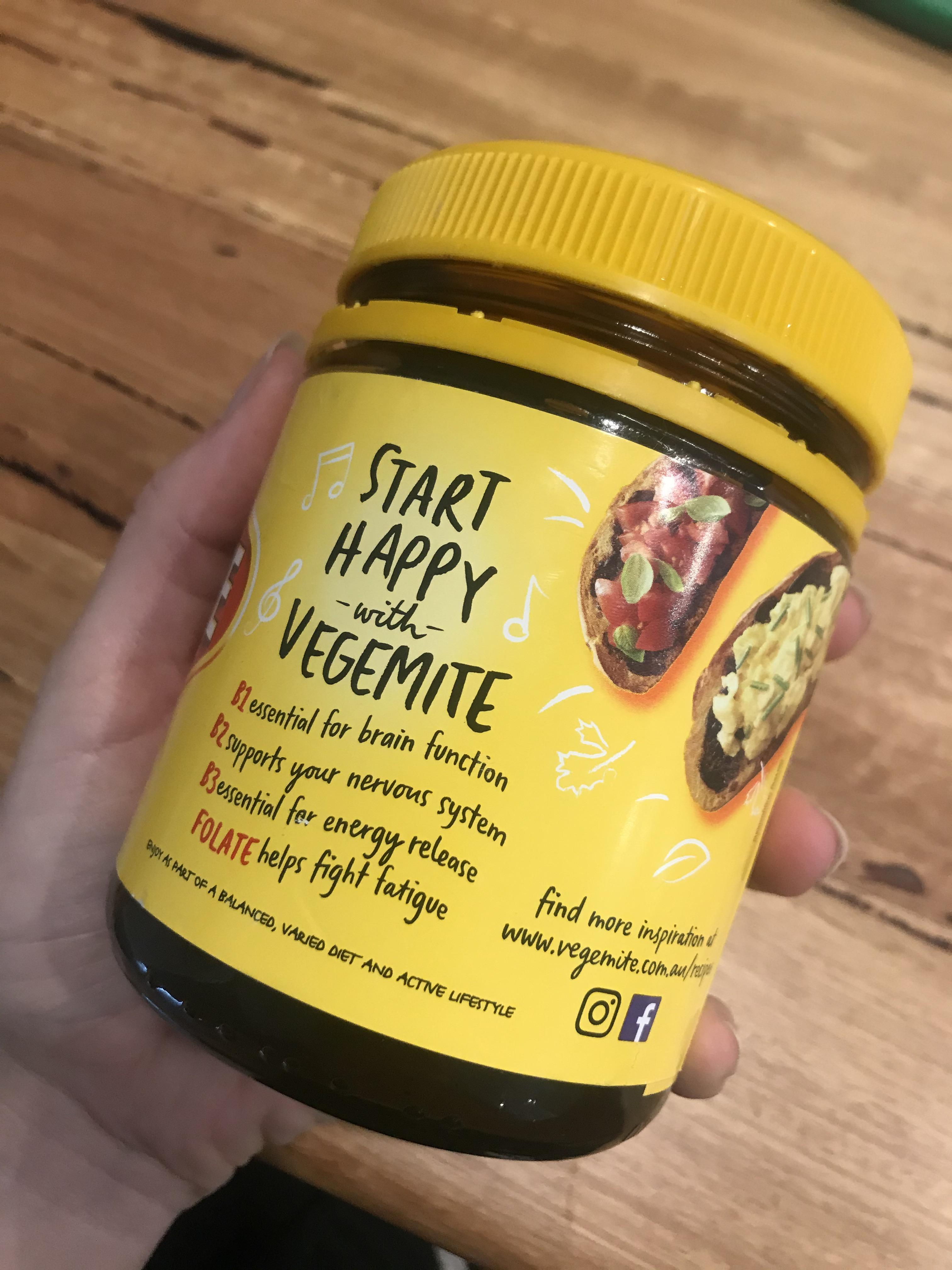 The smell of Vegemite explained, Life and style