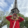 Bonjour! I found the Eiffel Tower!
