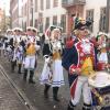 The colors of the Prinzengarde are red, blue, yellow and white, which are also the officials colors for the Mainz Karneval