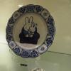 This is a depiction of the famous Dutch bunny named "Miffy" in the classic Delft Blauw style