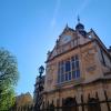 All around Oxford, the buildings are old with interesting architecture 