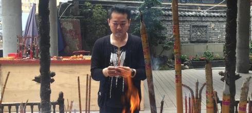 Health and wealth to all my family and friends. Visited an ancient temple in Chongqing.