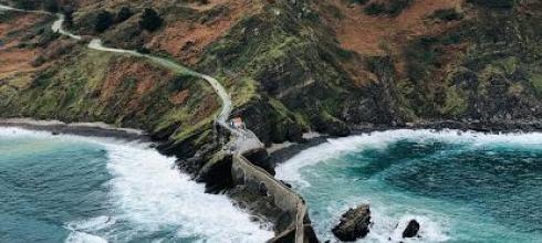 Here is the view from the top of San Juan de Gaztalugatxe. It was so pretty!