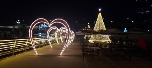 Light installations along the Han River