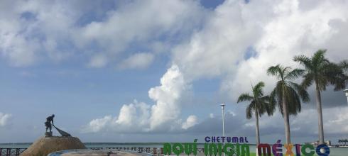 This is the main attraction of central Chetumal near the bay- México starts here! 