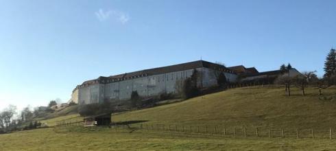 Mallersdorf Abbey in the sun 