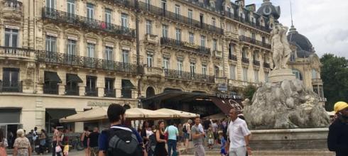 A photo from the Comedie in the Centre Ville. The Comedie is the city center with lots of restaurants and shops! It's the perfect place to meet up with friends. 