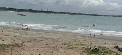 El Mina Beach