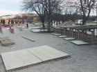 To keep its residents healthy, there are many outdoor gyms like this in parks all over Stockholm. They have pull-up bars, monkey bars, balance beams, and wooden machines to imitate modern gym equipment! 