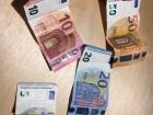 Check out these colorful euros!