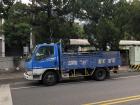 These blue trucks are everywhere in Taiwan— I've actually haven't seen a truck here that isn't blue!