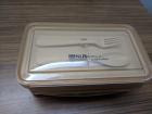 The university gave us reusable lunchboxes to help us use less plastic and paper