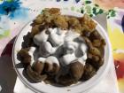 A delicious bowl of Bratkartoffel mit Champignons