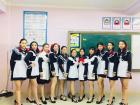 My friend Handa with her classmates!