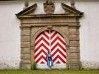 Beautiful wall around the chateau gardens in Kroměříž