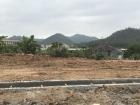 Despite the heat, workers continue working in Zhuhai’s many construction sites