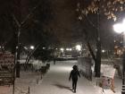 Walking through the snow in Cismigiu (Cheesh-mee-jioo) Park
