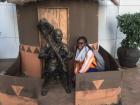 Visiting the statues outside the Ministry of Health.