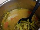 Meri Sambar, is mein green beans, bhindi, tomaato, mirch, pyaas, aur masala