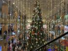 Andorra's mall (Illa Carlemany) is decked out with the Christmas spirit