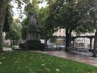 This is a picture of the statue on the west end of Parque San Lázaro