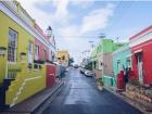 BoKaap was originally leased to slaves, but they weren’t allowed to paint their houses. When this rule was lifted, the slaves were allowed to buy the properties and then all of the houses were painted bright colors by their owners