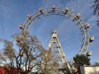 This is the Wiener Riesenrad, a Ferris wheel in the Prater.