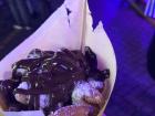 My order of "Schmalzkuchen", coated in powdered sugar and smothered in Nutella!