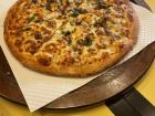 Jang loves eating pizza, and bulgogi pizza is his favorite!