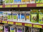 Costa Ricans really loves their salsa--along with the sides and the soup, you’ll often find sauces such as "mayo limon"