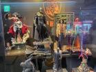 Browse through the many figurine stores in Ximen (西門)