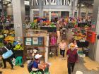 This is an indoor market (un mercado) where you can buy ingredients like plantains for empanadas, or you can buy already made ones.