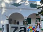 Butler and I visit Iza for the first time!
