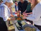 Volunteers learning to make sarmale 