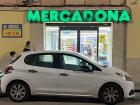 Most grocery stores in Valencia are located under apartment buildings for easy access