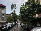 My walk home from the MRT is unfortunately mostly out in the open while I walk through my neighborhood. That is why it is so important that I always have an umbrella!