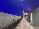 Museumsinsel U-Bahn station, decorated to look like the night sky above you