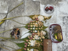 On the turmeric leaves, we placed balls of rice mixed with kumkum (which is a red powder made of turmeric and calcium hydroxide), rice with turmeric powder, plain rice, sakkarai pongal, tamarind rice, and black pepper rice