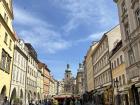 In the Old Town center, there are various shops and restaurants with views of famous cathedrals.
