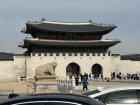 People often wear a hanbok at Gyeongbokgung Palace