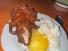 An entire cuy on one plate!