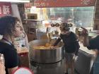 This Taiwanese woman is making pork floss