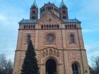 Speyer cathedral from across the street