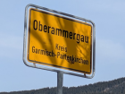 Every town in Germany will have a similar yellow road sign. They also act as a barrier to indicate a 30 kilometer per hour speed limit, without showing any numbers.