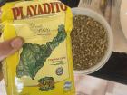 Una bolsa de yerba mate