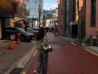 Roaming around Seongsu's trendy streets