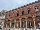 This is the exterior of the University of Milan’s main building, where the archways are a striking architectural feature!